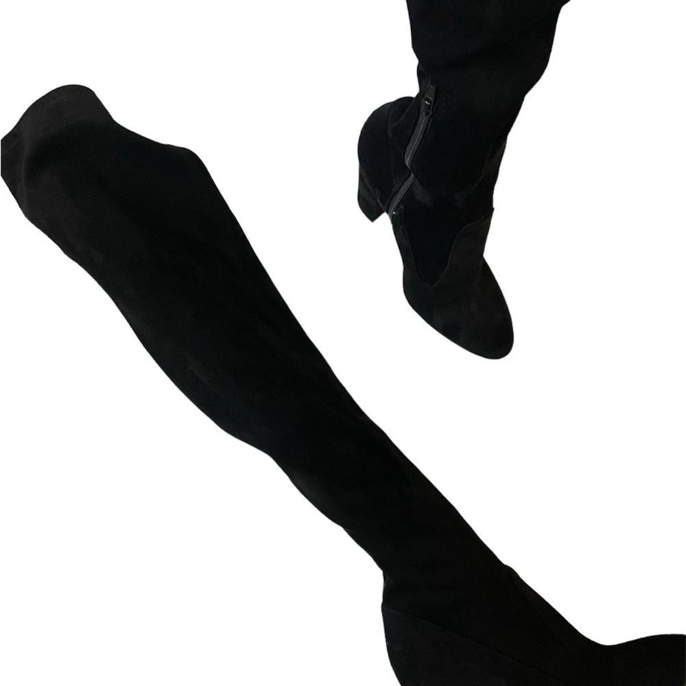 Boots - Picture 3 of 5